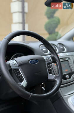 Минивэн Ford S-Max 2007 в 