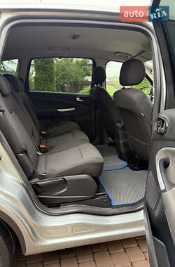 Минивэн Ford S-Max 2007 в 