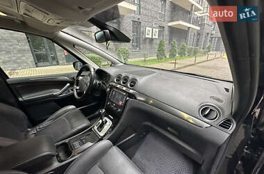 Минивэн Ford S-Max 2013 в 