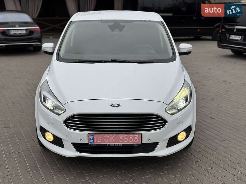 Мінівен Ford S-Max 2018 в Рівному