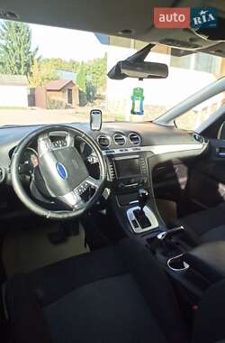 Мінівен Ford S-Max 2013 в 