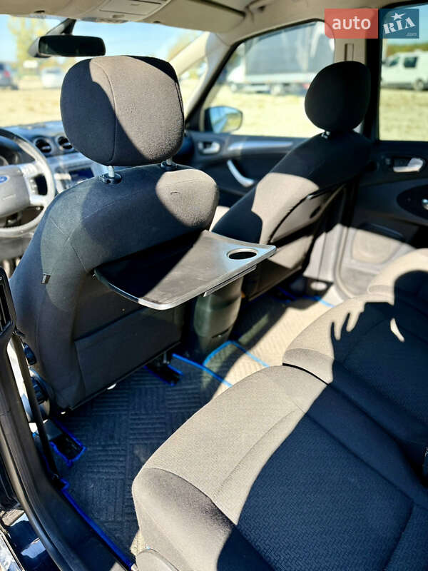 Минивэн Ford S-Max 2009 в Новояворовске фото 25 Минивэн Ford S-Max 2009 в Новояворовске