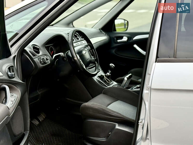 Мінівен Ford S-Max 2014 в Львові