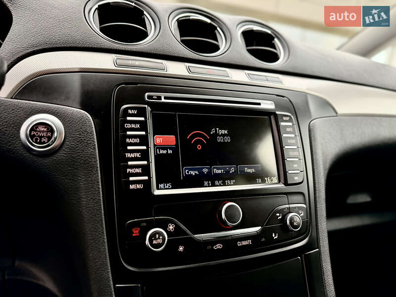 Мінівен Ford S-Max 2014 в Львові