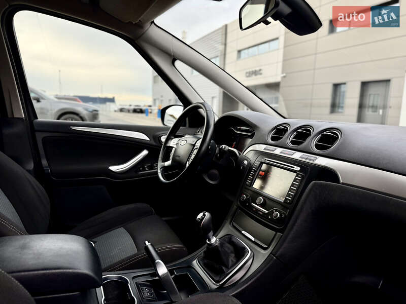 Мінівен Ford S-Max 2014 в Львові