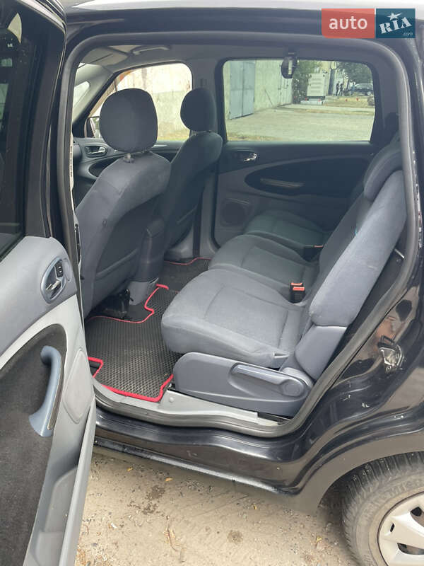 Мінівен Ford S-Max 2006 в Одесі