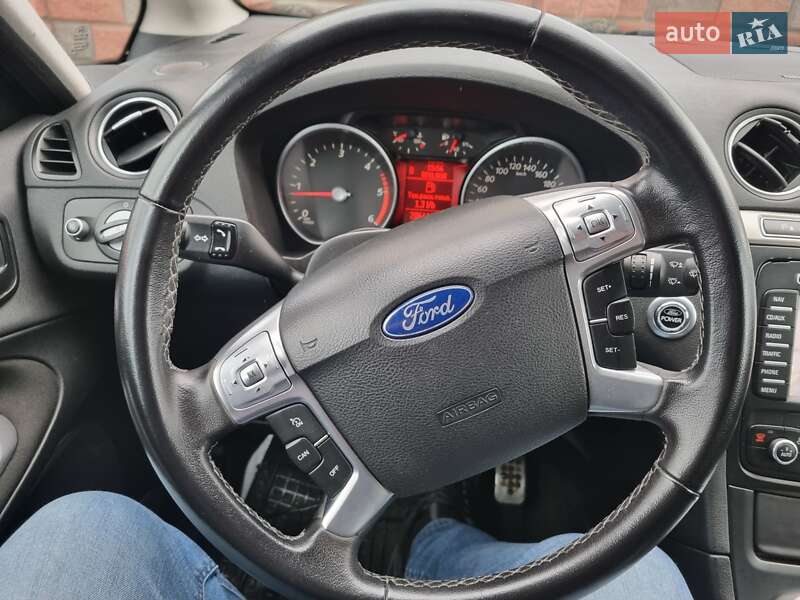 Минивэн Ford S-Max 2012 в Ровно фото 7 Минивэн Ford S-Max 2012 в Ровно