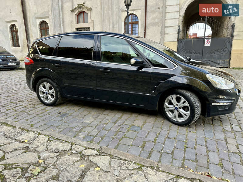 Минивэн Ford S-Max 2014 в Каменец-Подольском