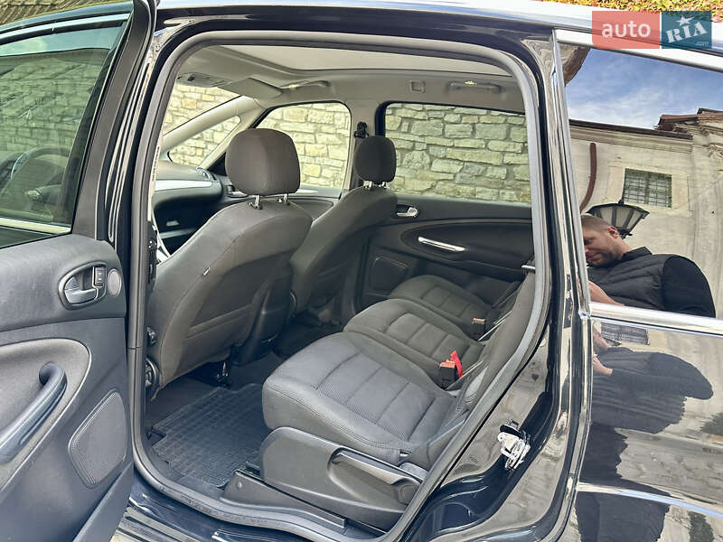 Минивэн Ford S-Max 2014 в Каменец-Подольском