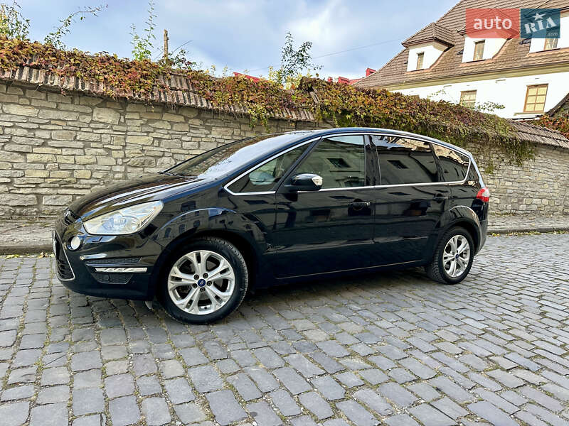 Минивэн Ford S-Max 2014 в Каменец-Подольском