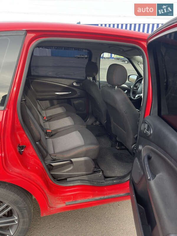 Минивэн Ford S-Max 2012 в Ровно