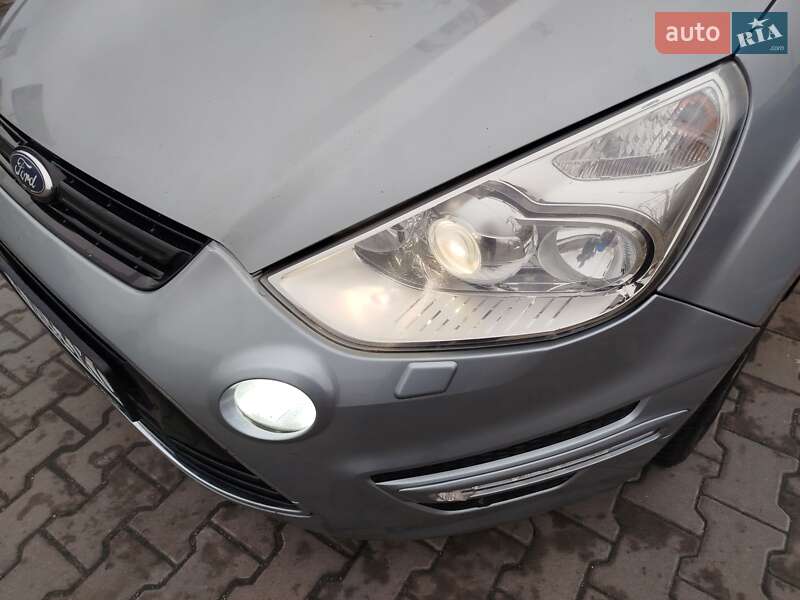 Мінівен Ford S-Max 2013 в Вишневому фото 16 Мінівен Ford S-Max 2013 в Вишневому