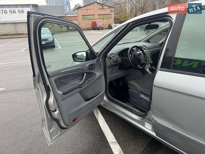 Мінівен Ford S-Max 2006 в Києві