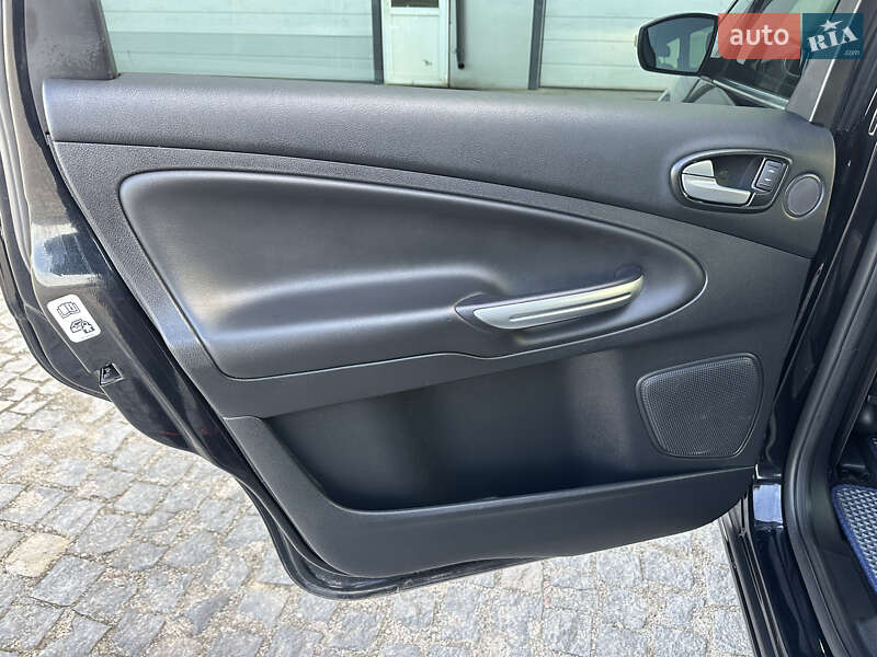 Минивэн Ford S-Max 2013 в Броварах фото 35 Минивэн Ford S-Max 2013 в Броварах