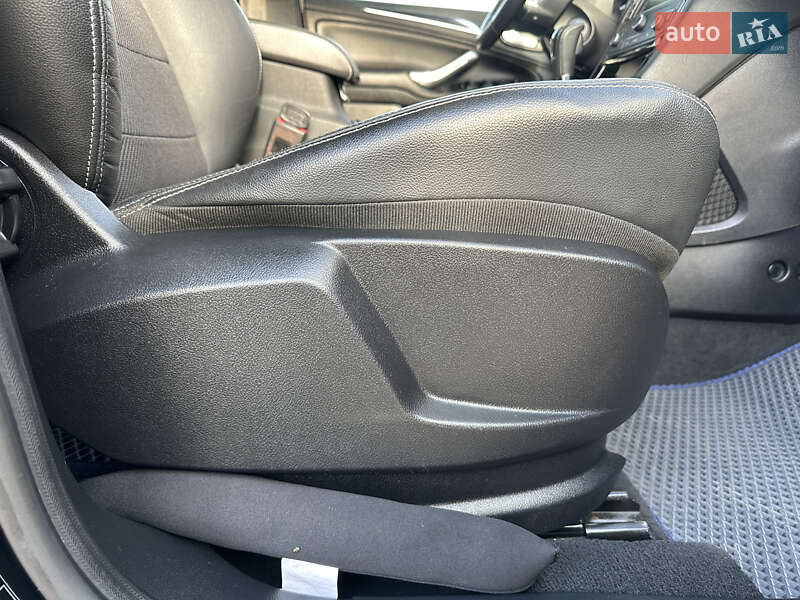 Минивэн Ford S-Max 2013 в Броварах фото 53 Минивэн Ford S-Max 2013 в Броварах