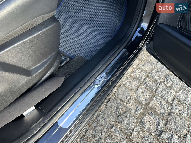 Минивэн Ford S-Max 2013 в Броварах фото 57 Минивэн Ford S-Max 2013 в Броварах