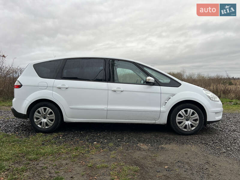 Минивэн Ford S-Max 2009 в Луцке