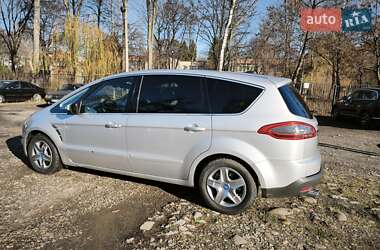 Минивэн Ford S-Max 2014 в Калуше