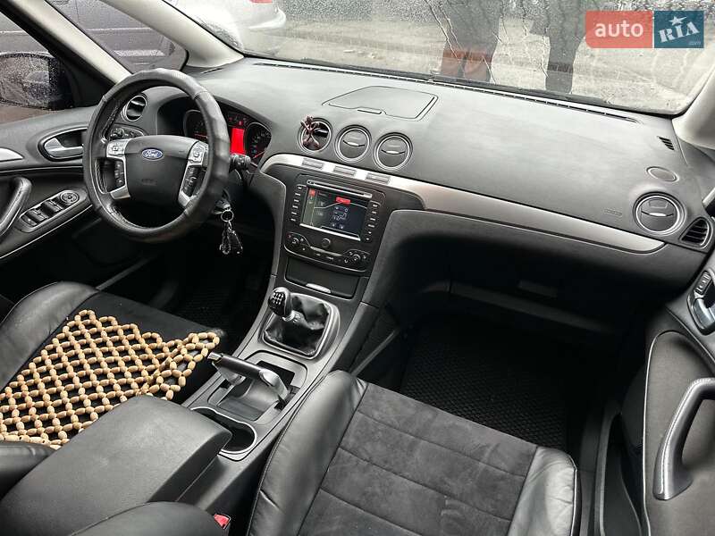 Минивэн Ford S-Max 2013 в Виннице