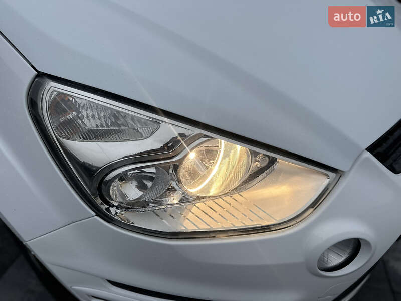 Мінівен Ford S-Max 2013 в Вінниці