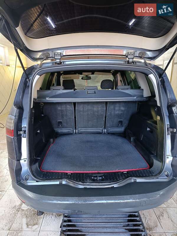 Минивэн Ford S-Max 2007 в Ужгороде