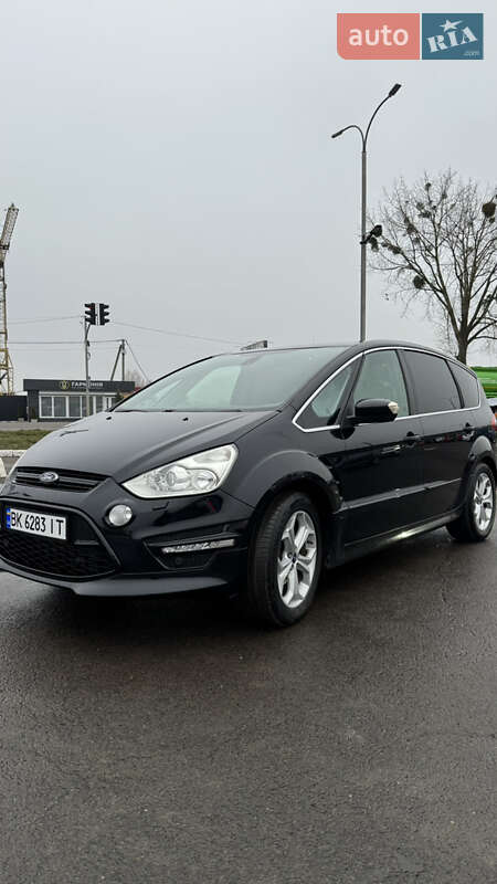 Ford S-Max 2014