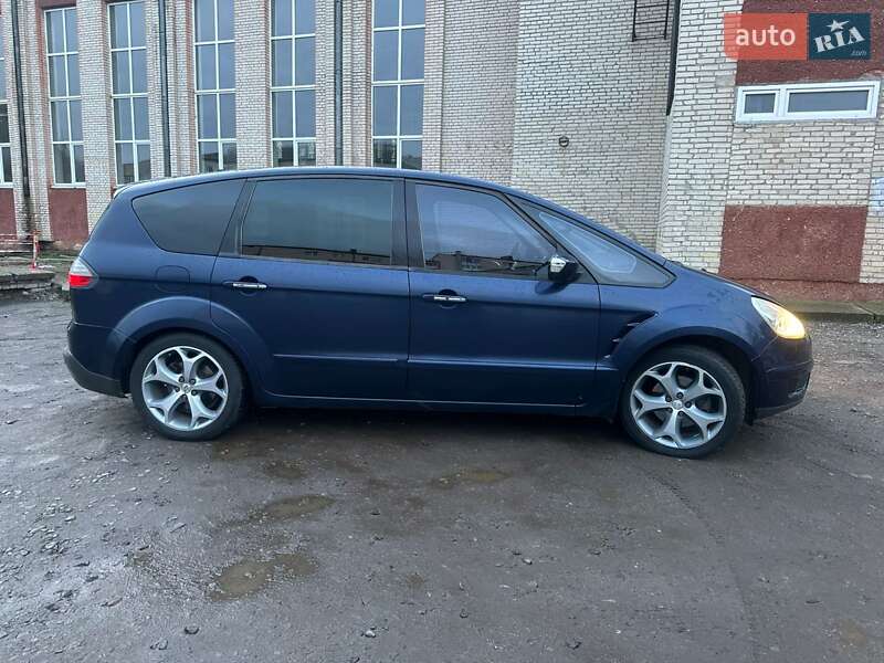 Минивэн Ford S-Max 2009 в Луцке