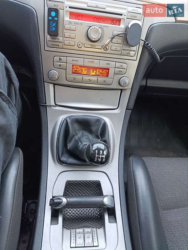 Минивэн Ford S-Max 2006 в Владимире