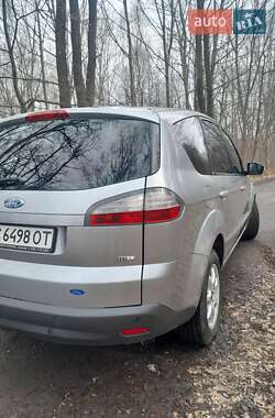 Минивэн Ford S-Max 2006 в Долине