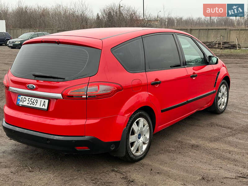 Минивэн Ford S-Max 2012 в Запорожье