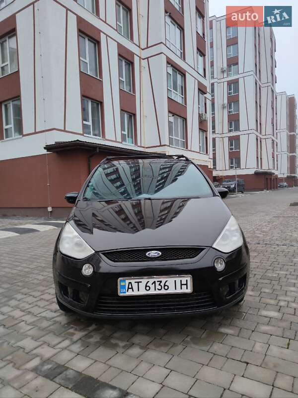 Минивэн Ford S-Max 2006 в Ивано-Франковске