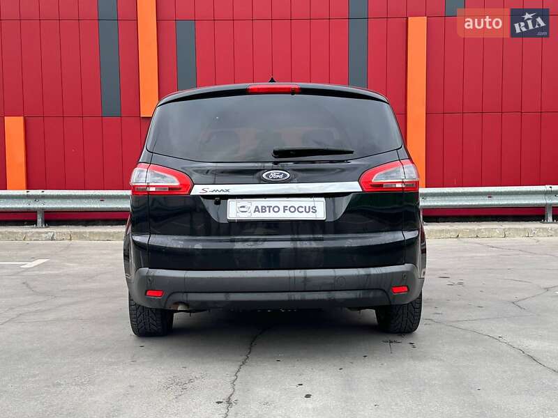 Минивэн Ford S-Max 2013 в Киеве