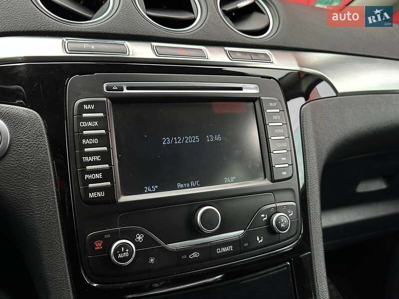 Минивэн Ford S-Max 2013 в Киеве