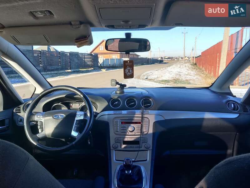 Минивэн Ford S-Max 2009 в Луцке