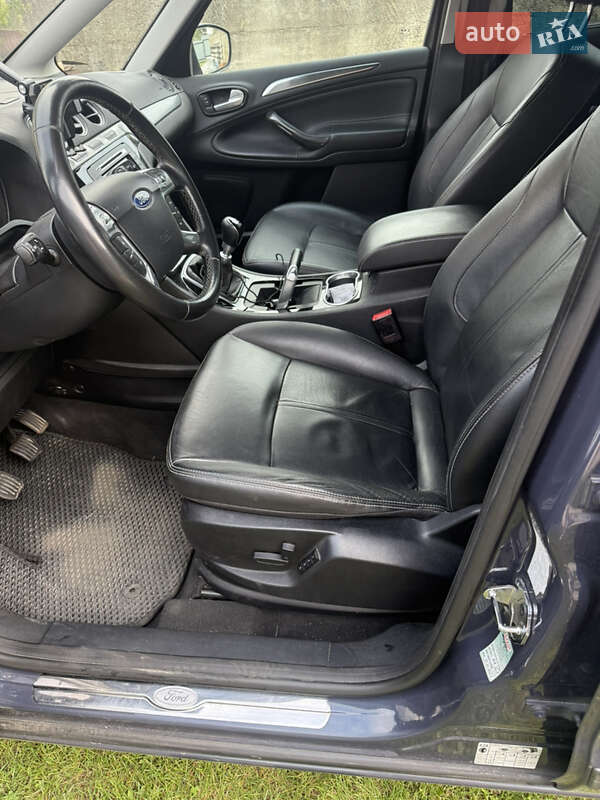 Мінівен Ford S-Max 2013 в Івано-Франківську