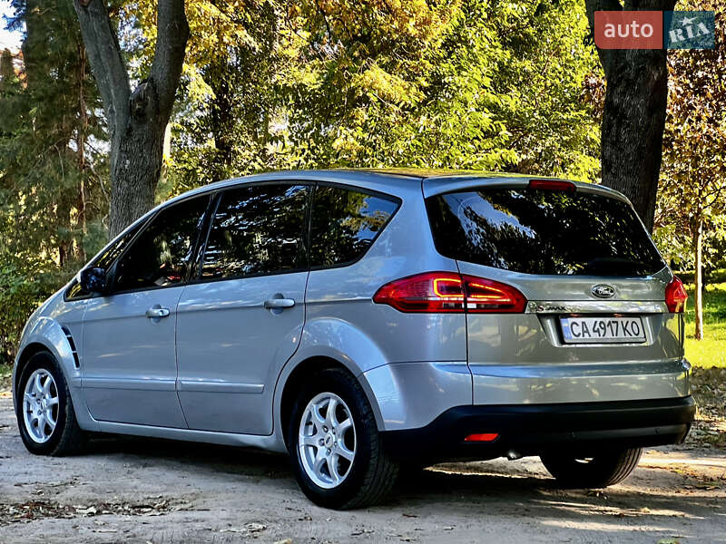 Минивэн Ford S-Max 2013 в Киеве