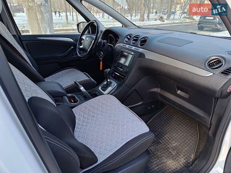 Минивэн Ford S-Max 2013 в Одессе