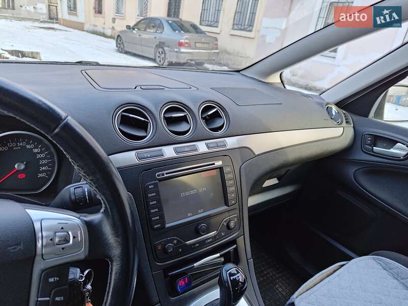 Минивэн Ford S-Max 2013 в Одессе