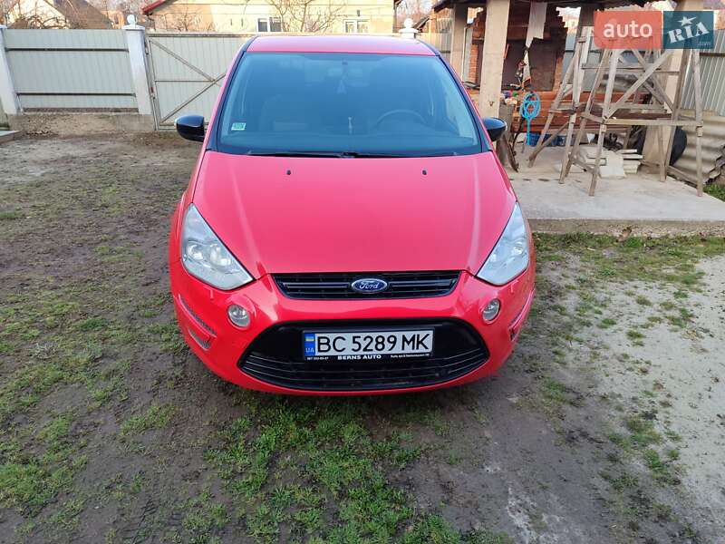 Мінівен Ford S-Max 2012 в Хирові
