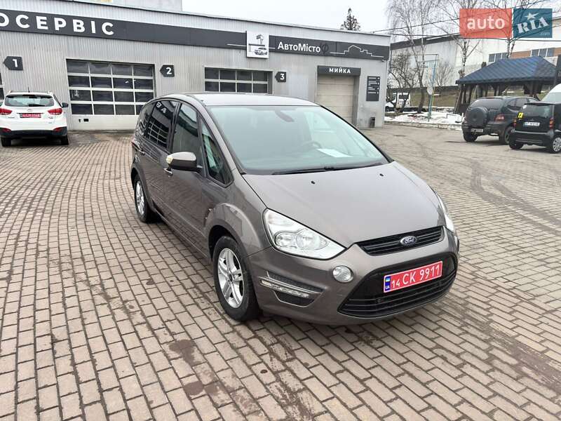 Мінівен Ford S-Max 2012 в Івано-Франківську