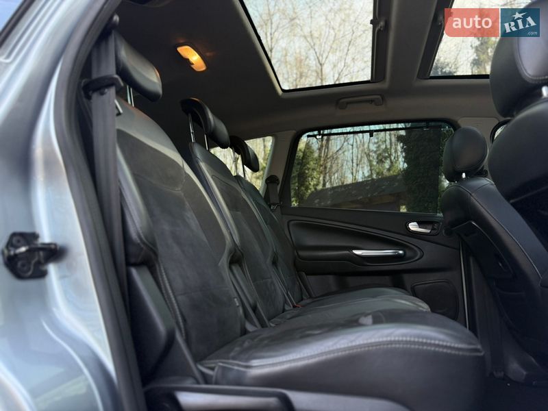 Мінівен Ford S-Max 2009 в Дрогобичі