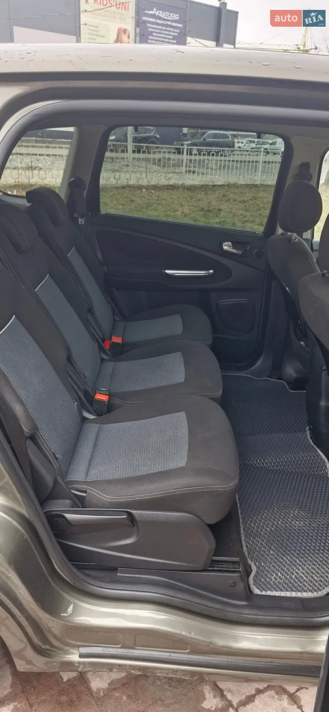 2010 Ford S-MAX - мініатюра 9