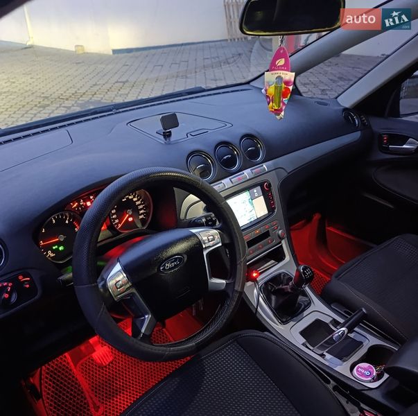 Минивэн Ford S-Max 2008 в Черновцах