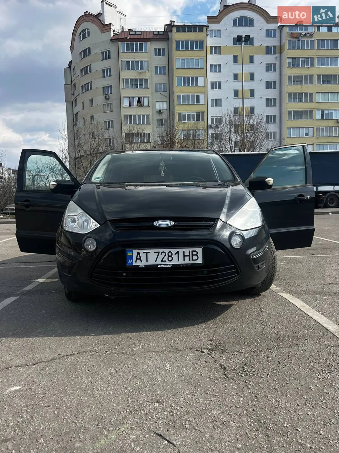 2010 Ford S-MAX - мініатюра 19
