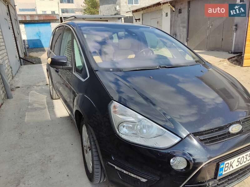 Минивэн Ford S-Max 2011 в Вараше фото 11 Минивэн Ford S-Max 2011 в Вараше