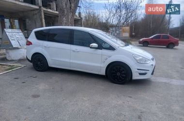 Минивэн Ford S-Max 2013 в Обухове