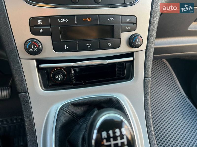 Минивэн Ford S-Max 2011 в Тульчине