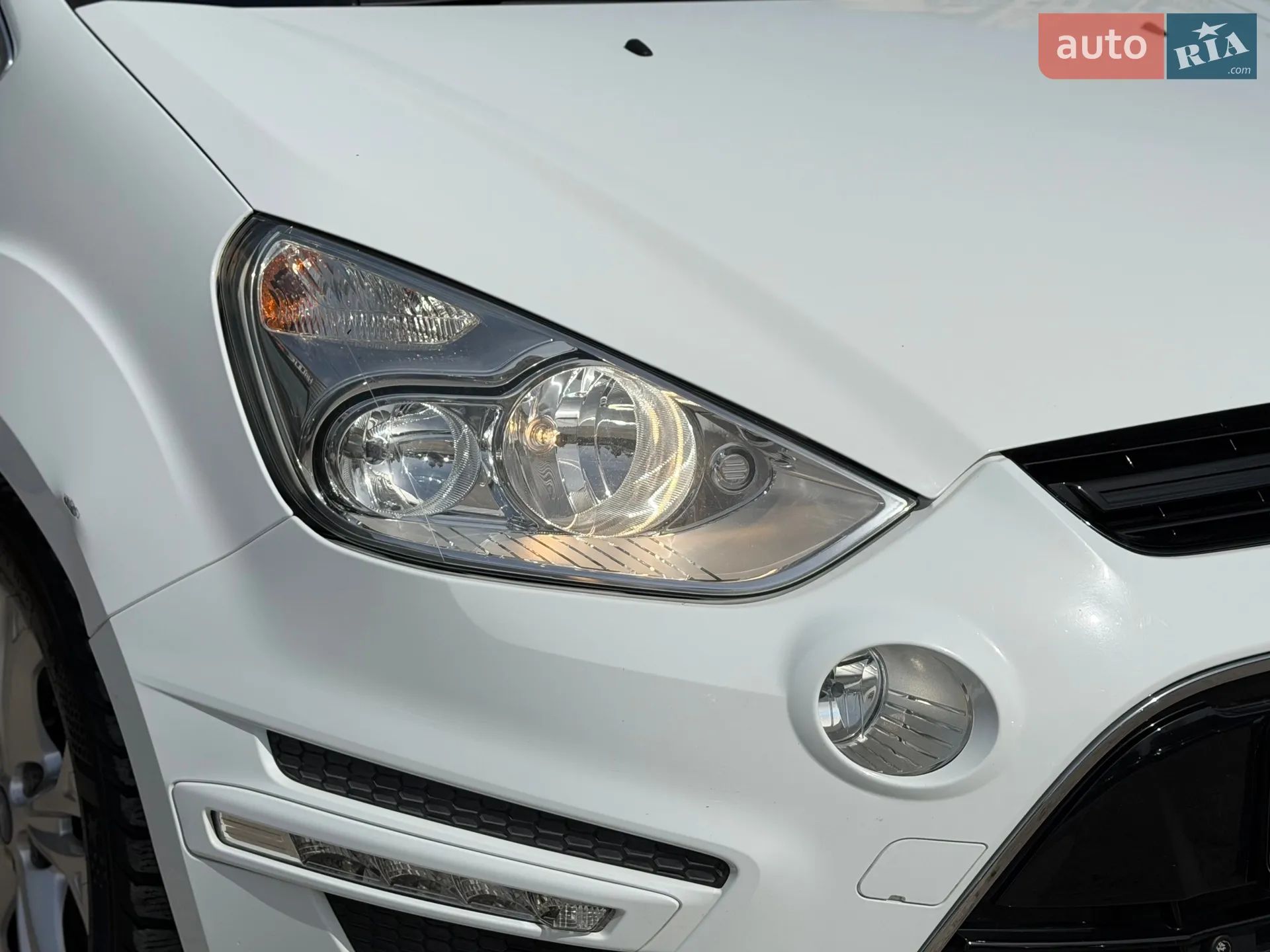 2011 Ford S-MAX - мініатюра 10