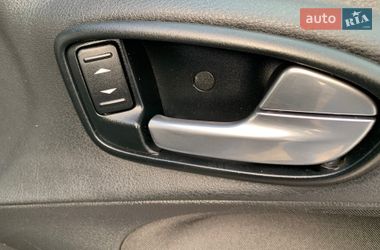 Минивэн Ford S-Max 2011 в Сумах