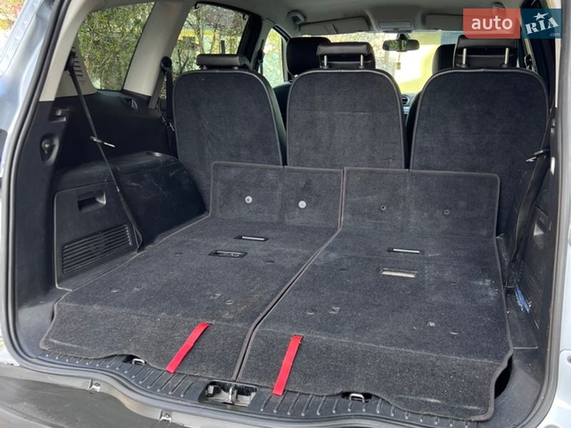 Минивэн Ford S-Max 2008 в Остроге